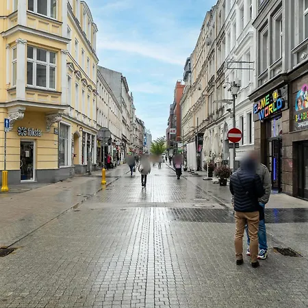 Glamour Półwiejska 3b - W Centrum Poznania Przy Starym Browarze